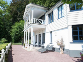 Гостиница Alluring Holiday Home in Malmedy with Sauna  Мальмеди